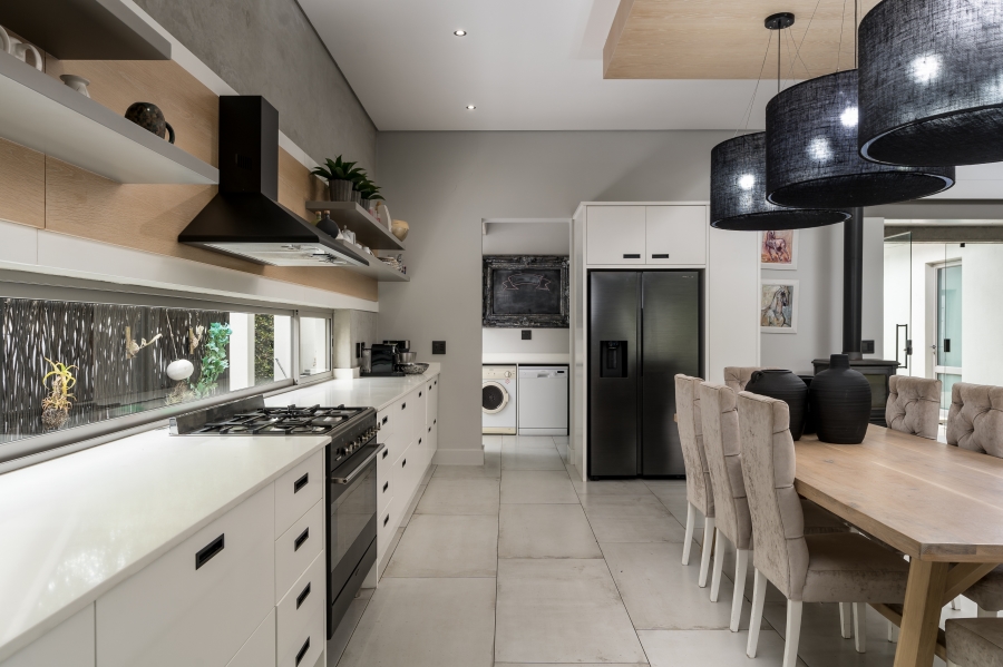 4 Bedroom Property for Sale in Pearl Valley at Val de Vie Western Cape